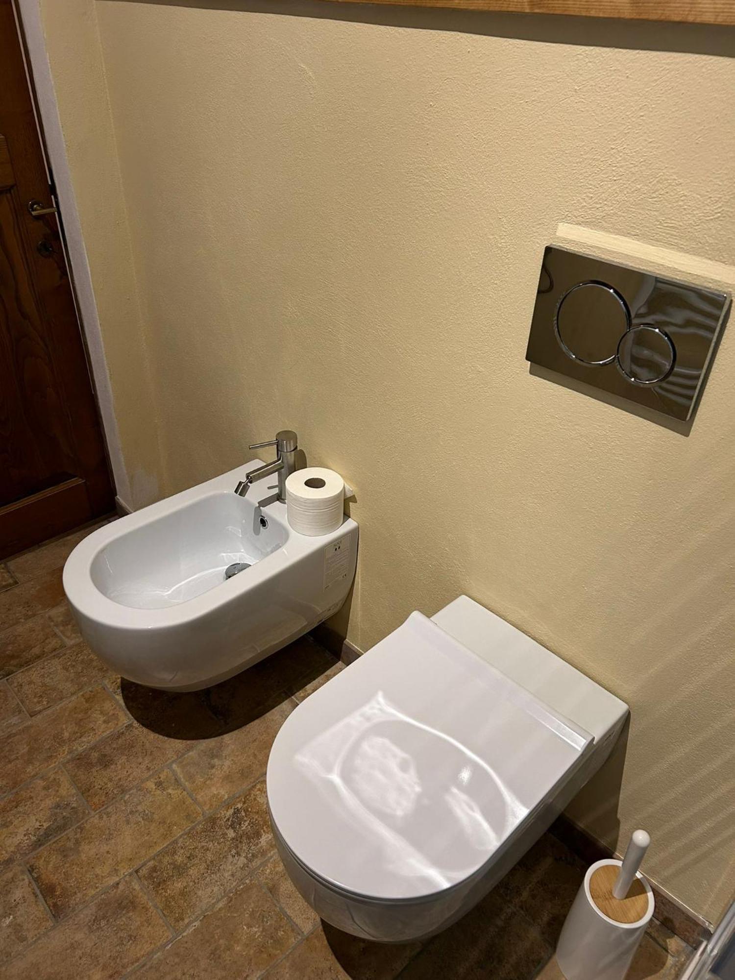Ferienwohnung Borgo Di Mezzo Castelnuovo dellʼAbate Exterior foto